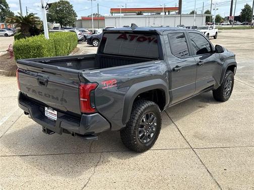 2024 Toyota Tacoma TRD Off Road