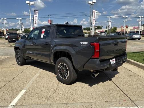2025 Toyota Tacoma TRD Sport