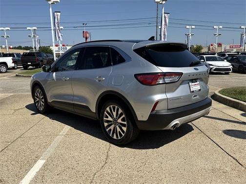 2020 Ford Escape Titanium