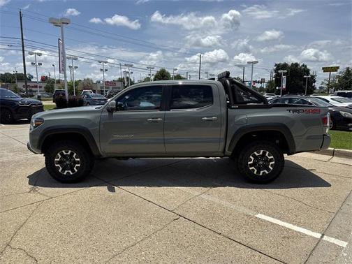 2023 Toyota Tacoma TRD Off-Road