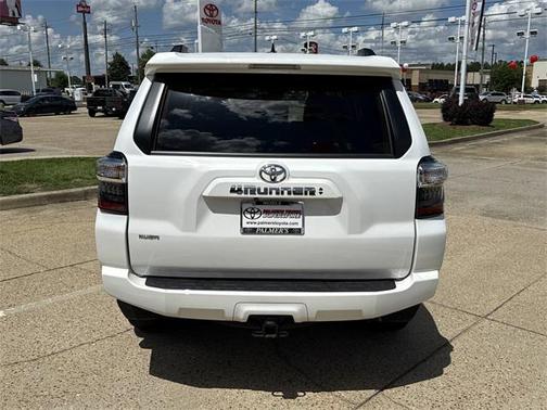 2024 Toyota 4Runner SR5