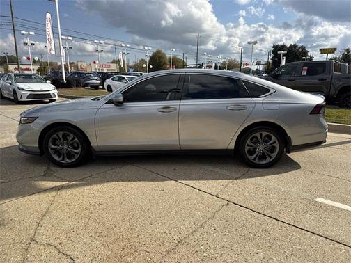 2023 Honda Accord EX 1.5T