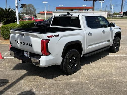 2023 Toyota Tundra Hybrid 1794 Edition