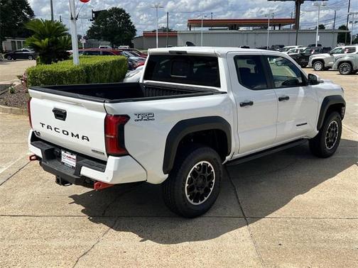 2024 Toyota Tacoma TRD Off Road
