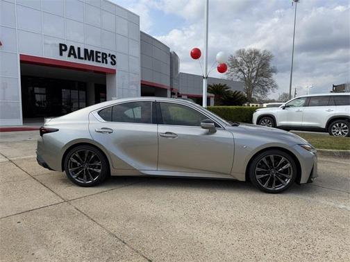 2022 Lexus IS 350 Base