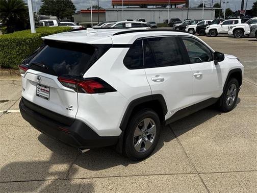 2025 Toyota RAV4 Hybrid LE