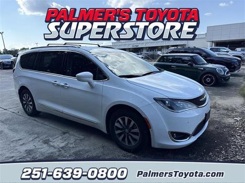 2020 Chrysler Pacifica Touring-L Plus