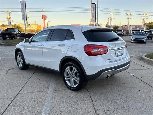 2020 Mercedes-Benz GLA 250 Base