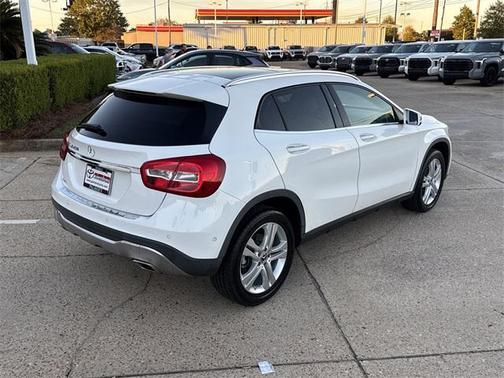 2020 Mercedes-Benz GLA 250 Base