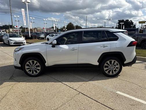 2023 Toyota RAV4 Limited