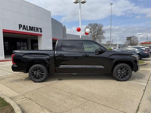 2025 Toyota Tundra Hybrid Platinum