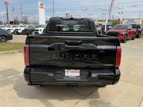 2025 Toyota Tundra Hybrid Platinum