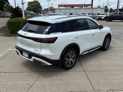 2025 INFINITI QX60 SENSORY