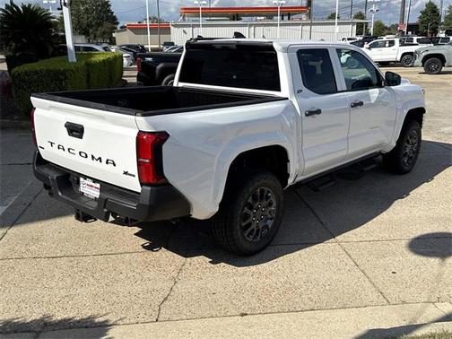 2025 Toyota Tacoma SR