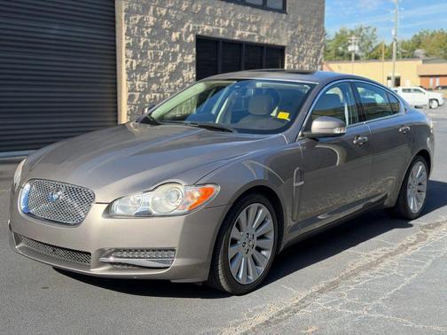 2009 Jaguar XF Premium Luxury