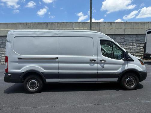 2018 Ford Transit-250 Base