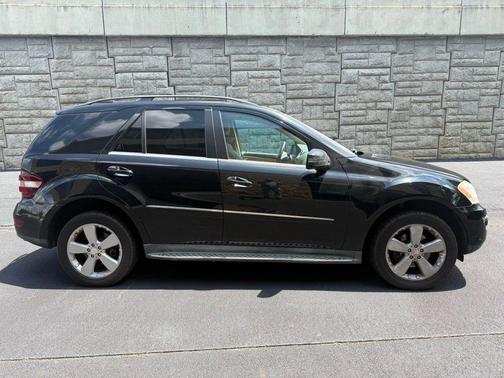 2011 Mercedes-Benz M-Class ML 350 Sport Utility 4D