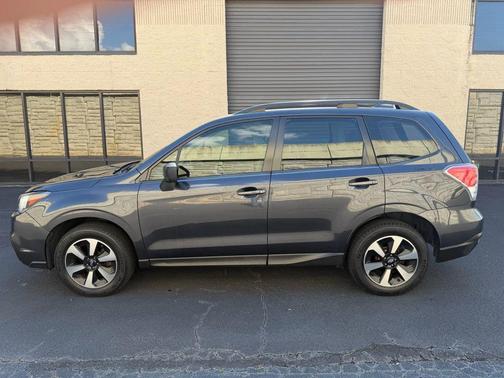 2017 Subaru Forester 2.5i
