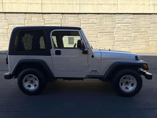 2005 Jeep Wrangler Sport RHD