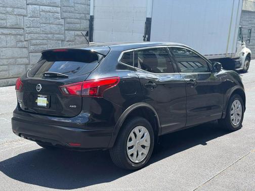 2018 Nissan Rogue Sport S