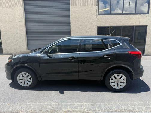 2018 Nissan Rogue Sport S