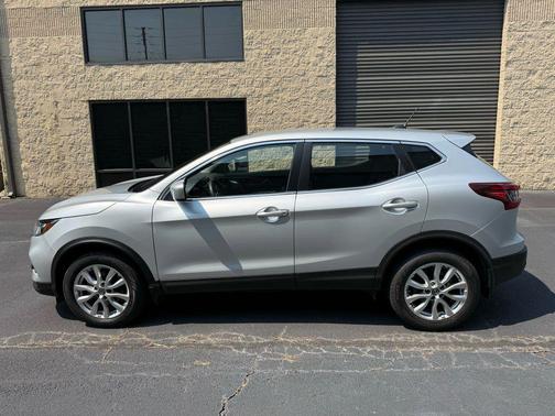2021 Nissan Rogue Sport S