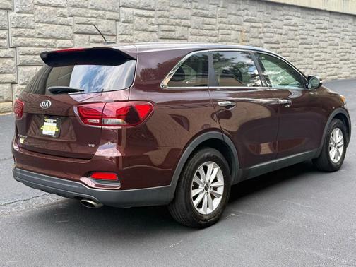 2020 Kia Sorento LX