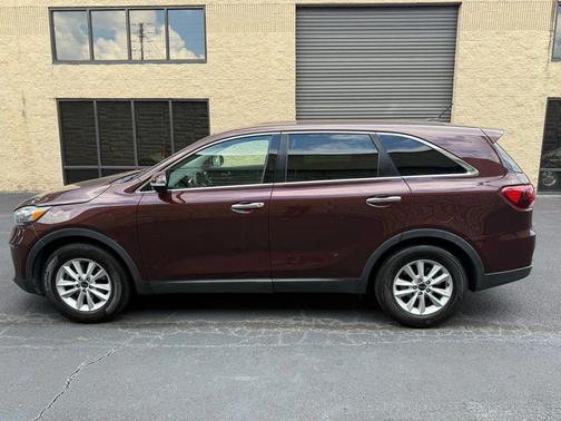 2020 Kia Sorento LX