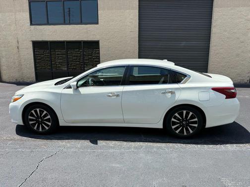 2018 Nissan Altima 2.5 SV