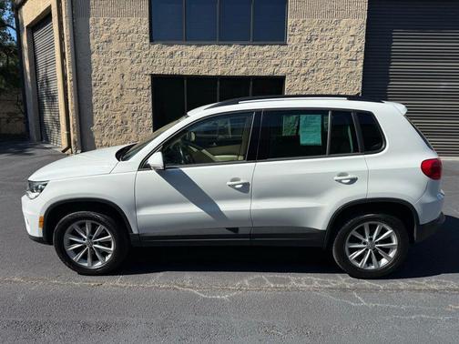 2015 Volkswagen Tiguan 2.0T SE 4MOTION