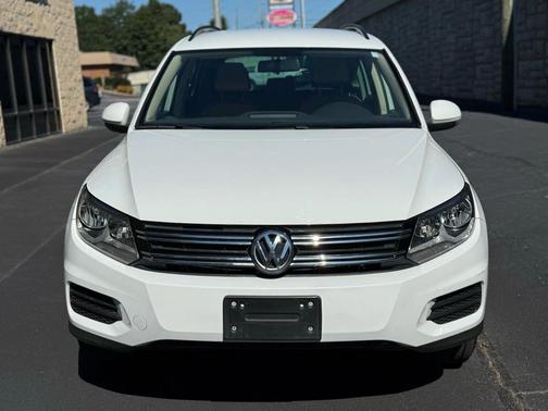 2015 Volkswagen Tiguan 2.0T SE 4MOTION