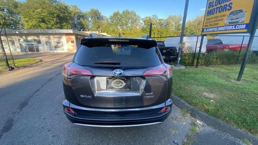 2016 Toyota RAV4 Hybrid XLE