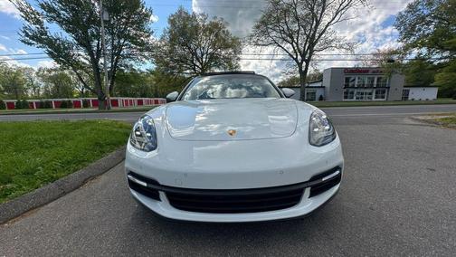 White 2018 Porsche Panamera 4