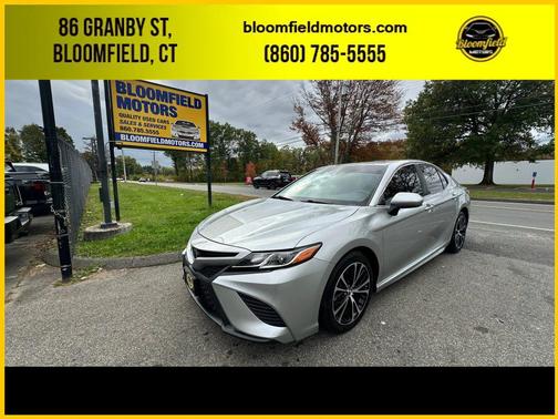 2018 Toyota Camry SE