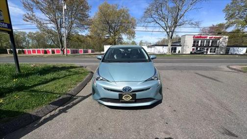 2017 Toyota Prius Three