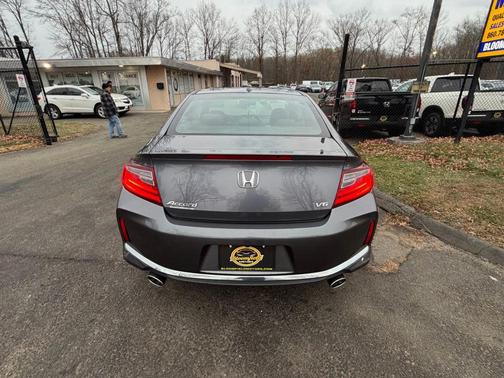 2017 Honda Accord EX-L w/Navigation & Honda Sensing