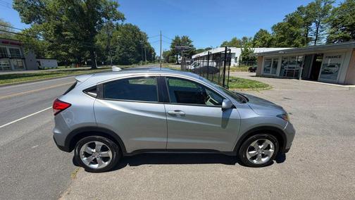 Silver 2018 Honda HR-V LX