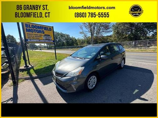 2012 Toyota Prius v Three
