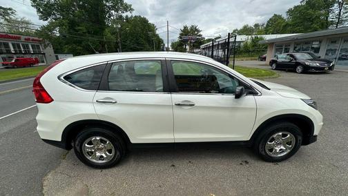 White Diamond Pearl 2015 Honda CR-V LX