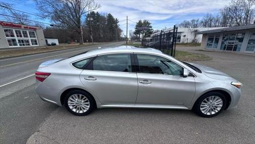 2013 Toyota Avalon Hybrid XLE Touring