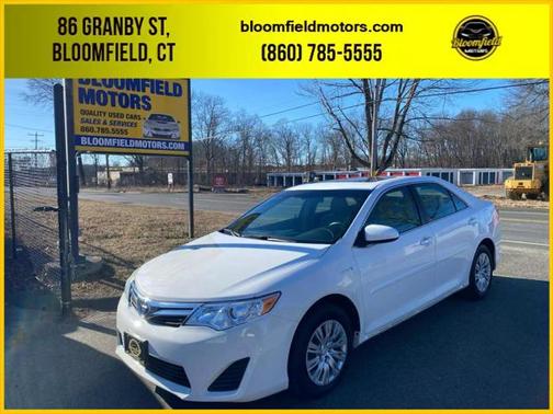 2014 Toyota Camry Hybrid LE