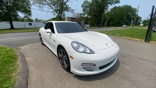 2012 Porsche Panamera 4