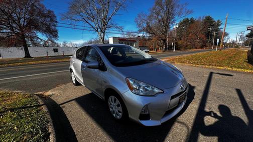 2012 Toyota Prius c Four