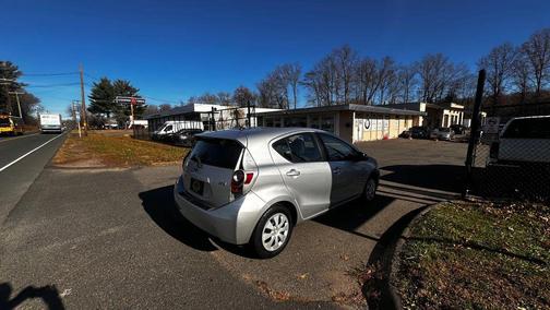 2012 Toyota Prius c Four