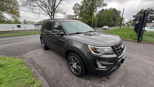 2017 Ford Explorer sport
