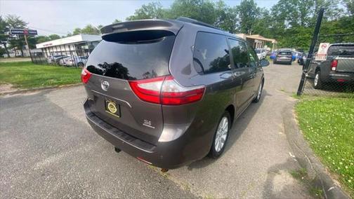 2015 Toyota Sienna XLE