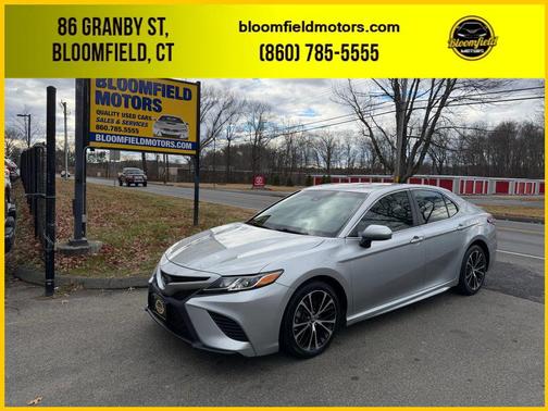 2018 Toyota Camry SE