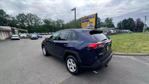 2020 Toyota RAV4 Hybrid XLE