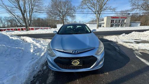 2013 Hyundai SONATA Hybrid Limited