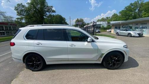 2022 BMW X7 xDrive40i